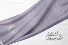 Laden Sie das Bild in den Galerie-Viewer, Kuschelzeit flieder