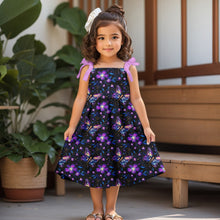 Laden Sie das Bild in den Galerie-Viewer, Schmetterlingstraum Baumwolljersey