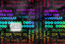 Laden Sie das Bild in den Galerie-Viewer, French Terry Frech Wild & Wunderbar │ Regenbogen Statement Stoff │ 175 cm Überbreite