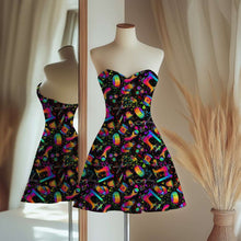 Laden Sie das Bild in den Galerie-Viewer, Love to Sew Baumwolljersey | Nähstoff mit Nähmaschine, Schere & Maßband | Jersey Stoff für Nähfans