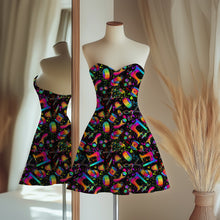 Laden Sie das Bild in den Galerie-Viewer, Love to Sew Baumwolljersey | Nähstoff mit Nähmaschine, Schere & Maßband | Jersey Stoff für Nähfans