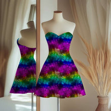 Laden Sie das Bild in den Galerie-Viewer, Regenbogen Spinnennetz Baumwolljersey | Bunter Jersey Stoff mit Neonfarben und Spinnennetz Muster