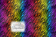 Laden Sie das Bild in den Galerie-Viewer, Rainbow Zebra Baumwolljersey