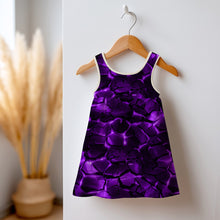 Laden Sie das Bild in den Galerie-Viewer, French Terry Purple Rift | Lila Fantasy Stoff | Reaktivdruck | 175 cm Überbreite