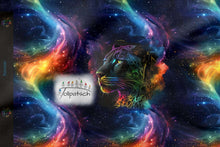 Laden Sie das Bild in den Galerie-Viewer, French Terry Panel Galaxy Panther mit farbenprächtigem Panther-Motiv im Galaxie-Design aus 95 % Baumwolle und 5 % Elasthan, ca. 100 × 175 cm.