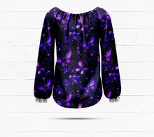 Laden Sie das Bild in den Galerie-Viewer, Baumwolljersey Lila Schmetterlingszauber | Schmetterlinge &amp; Blüten | 220 g/m²

