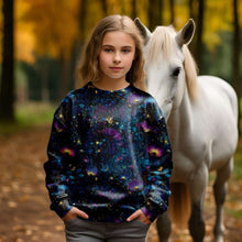 Laden Sie das Bild in den Galerie-Viewer, Sternenblütenzauber Baumwolljersey | Blumenstoff in Nachtoptik | Jersey mit leuchtenden Blüten
