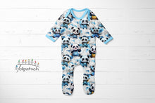 Laden Sie das Bild in den Galerie-Viewer, Little Panda | Eigendesign | Sommersweat | Jersey | Softshell | Musselin | Baumwolle
