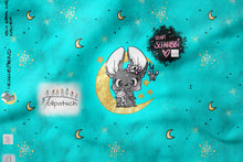 Laden Sie das Bild in den Galerie-Viewer, Fledikuschelhörnchen Schnubbirella Panel Baumwolljersey
