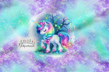 Laden Sie das Bild in den Galerie-Viewer, French Terry Panel Regenbogen Einhorn 54457 B: Einhorn im Zauberwald
