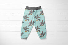 Laden Sie das Bild in den Galerie-Viewer, Sommersweat | Jersey | Softshell | Musselin | Baumwolle | Bat mint | Eigendesign
