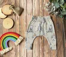 Laden Sie das Bild in den Galerie-Viewer, Sommersweat Badgers tofu Eigendesign - Tollpatsch Stoffe und Handmade

