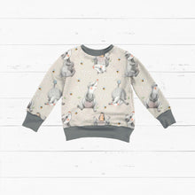 Laden Sie das Bild in den Galerie-Viewer, Sommersweat Badgers tofu Eigendesign - Tollpatsch Stoffe und Handmade
